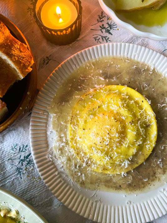EASTER SPECIAL: EGG YOLK RAVIOLO !